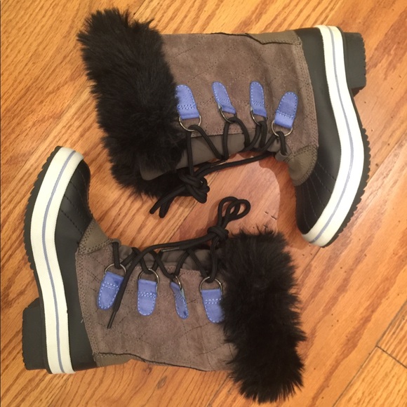 Other - NWOT Cat/Jack Girl’s Winter Boots, Gray / Black